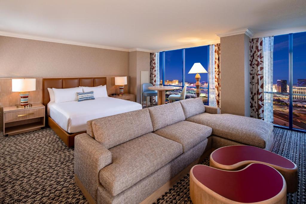 Rio Hotel and Casino Rooms